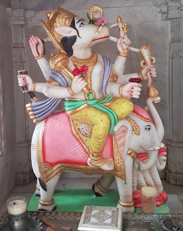 Adhishthayak Dev Shri Manibhadra Veer